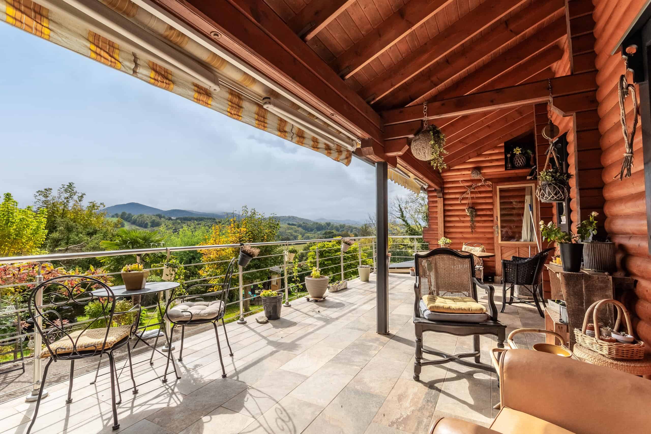 Chalet avec vue imprenable sur les montagnes