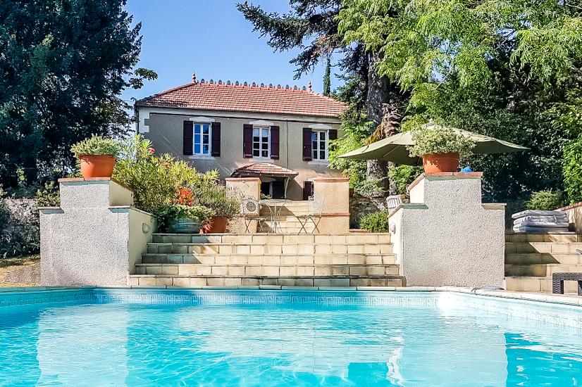 Country house with annexe and pool