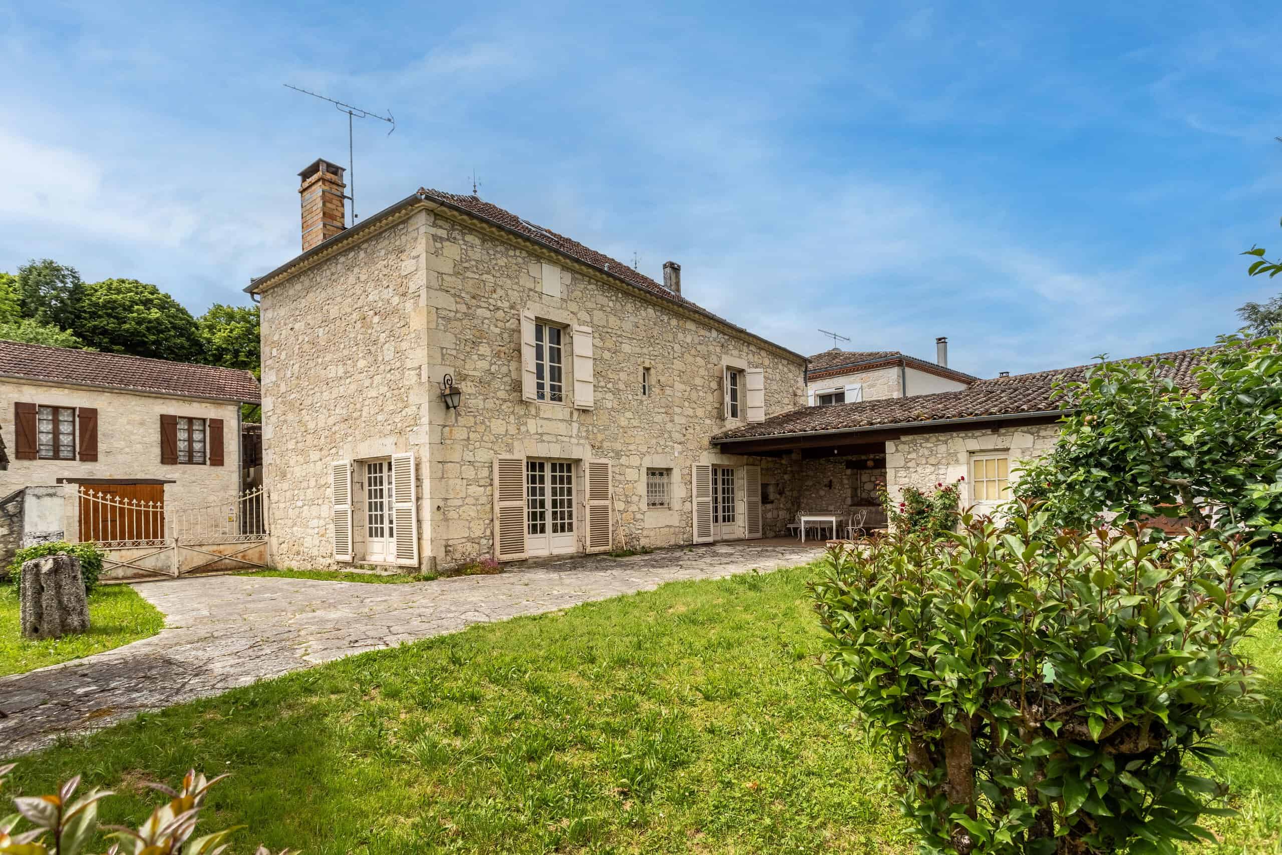 Village House with Garden, Garage and Countryside Views