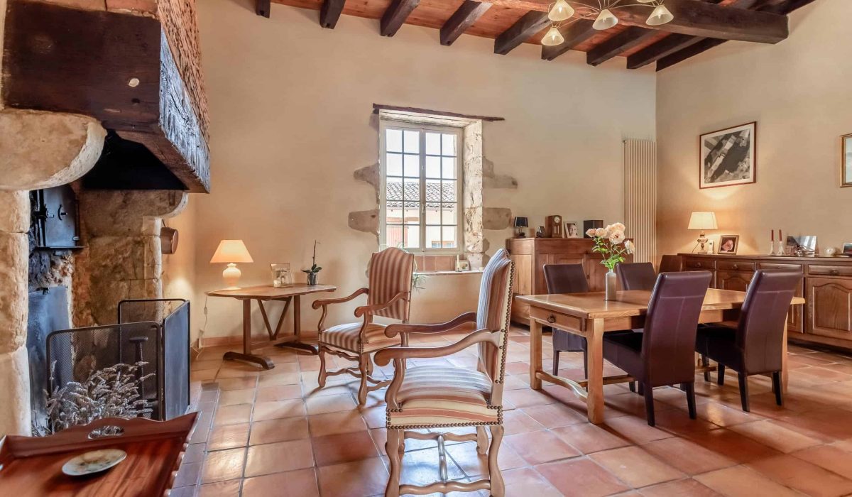 1-DINING-2-WMC457-57