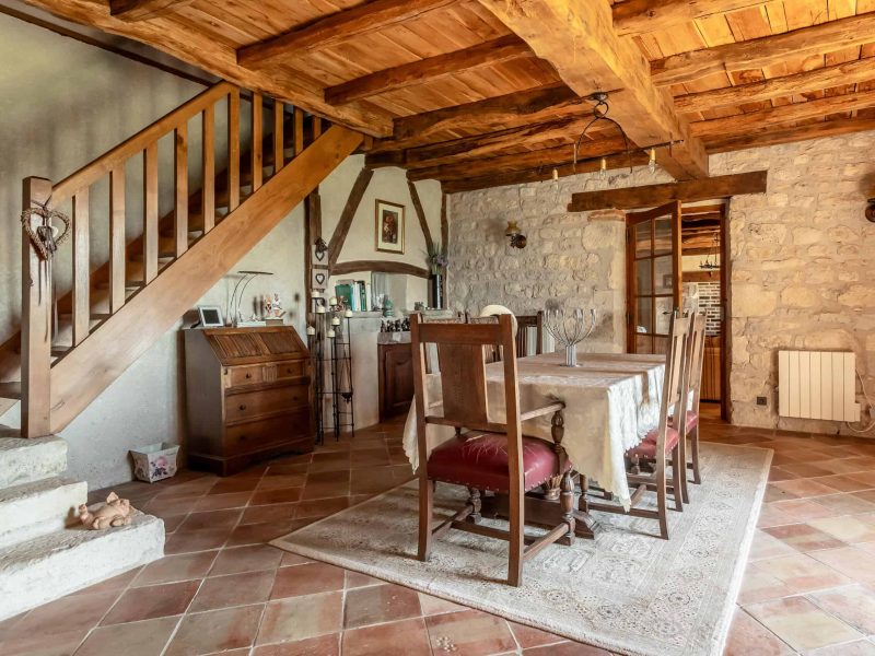 1-Salle à manger-WMC440