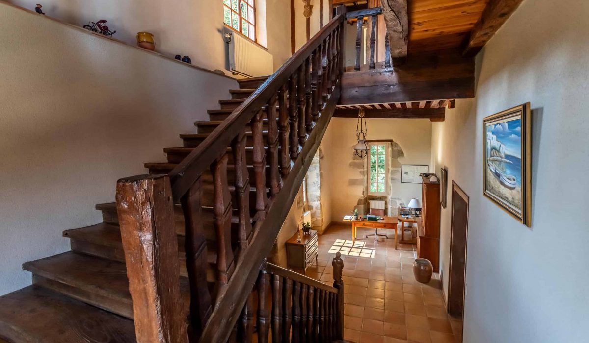 1-STAIRS-2-WMC457-18