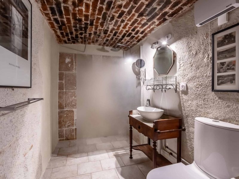 1-gite-bathroom-WMC669