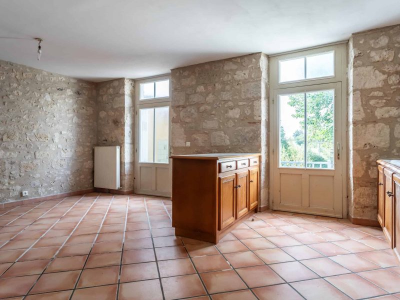 1-kitchen-WMC465 (1)