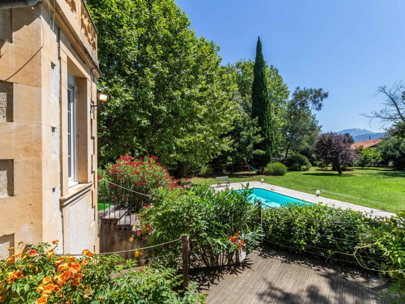 1-kitchenview-1-WMC443-35