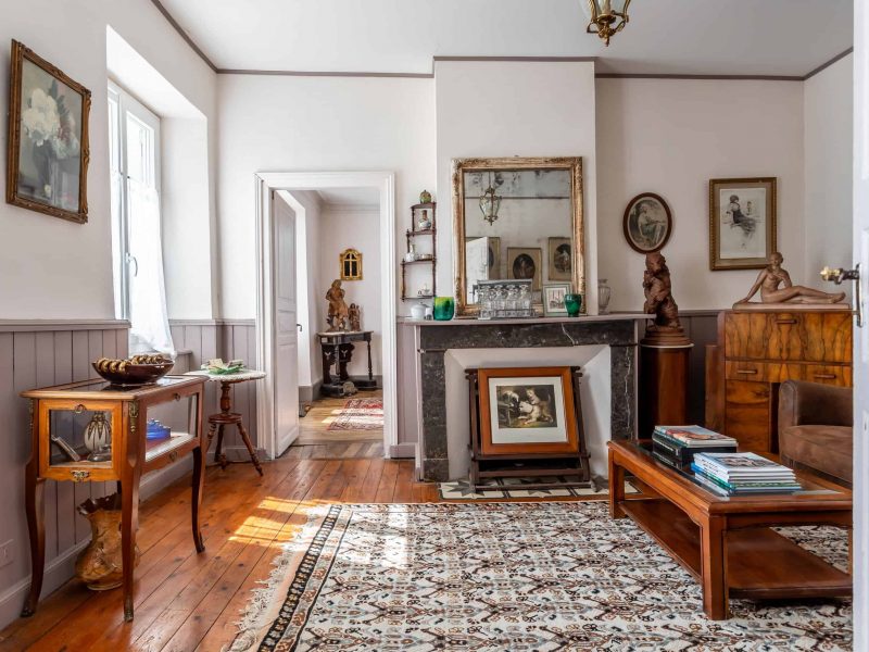 1-living2-1-WMC451-21