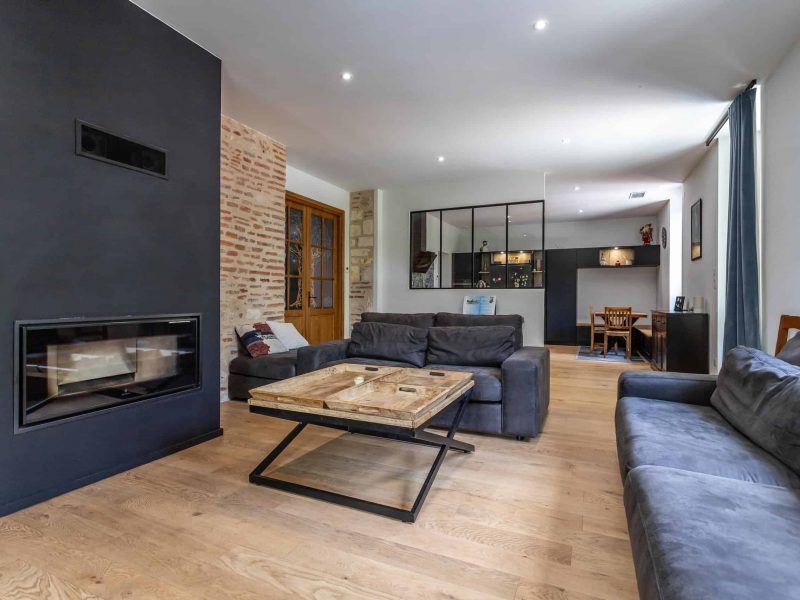 1-livingroom-2-WMC453