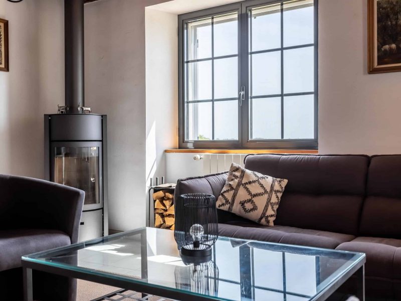 1-livingroom-3-WMC446