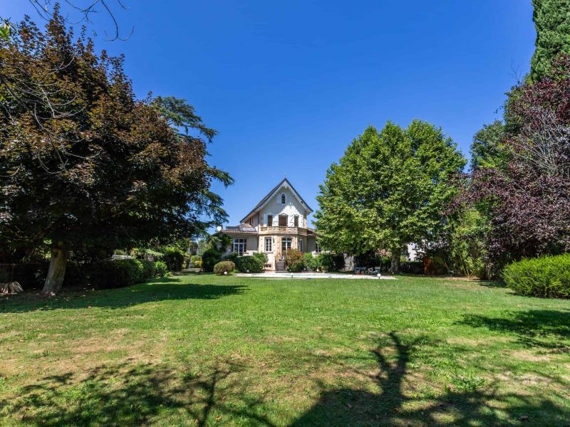 2-backofhouse-4-WMC443-38