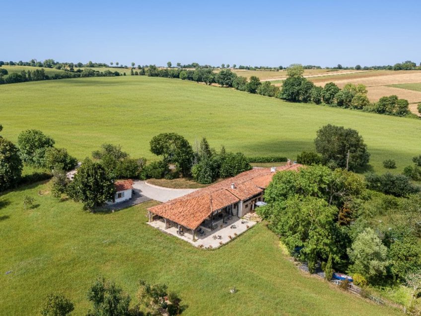 Arial-3-WMC620 Re-edit -5