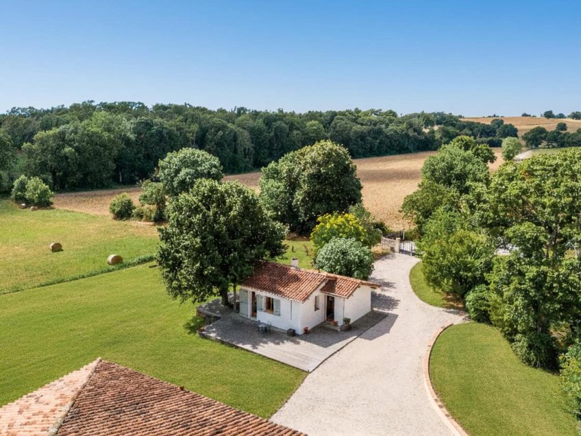 Arial-4-WMC620 Re-edit -4