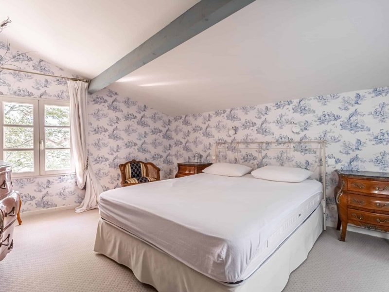 Chambre à coucher-2-WMC187