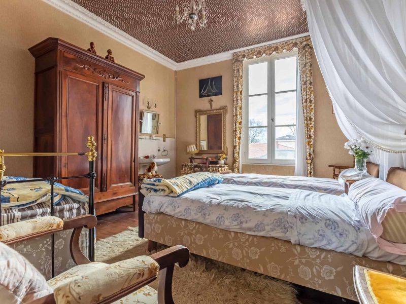 Chambre à coucher-WMC357