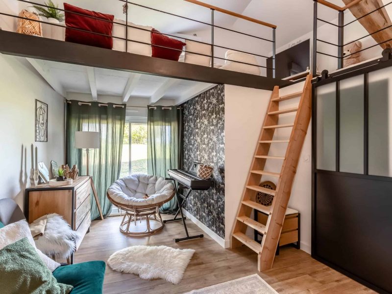 Bedroom-mezzanin-WMC486