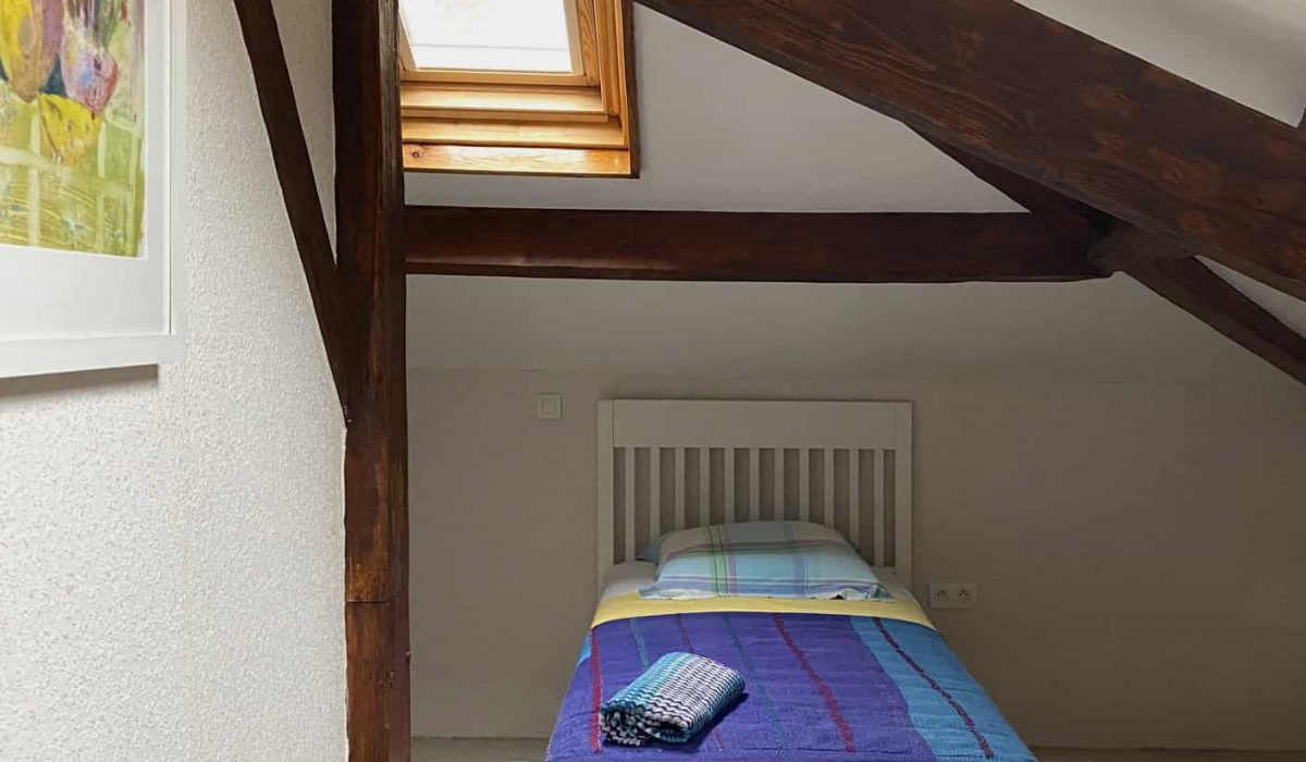 Chambre à coucher-nouveau grenier-WMC405