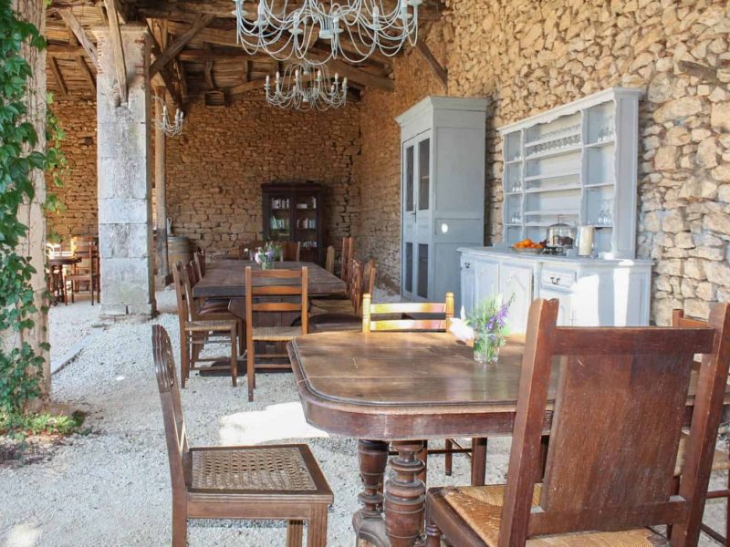 Coffee-shop-terrace-WMC343