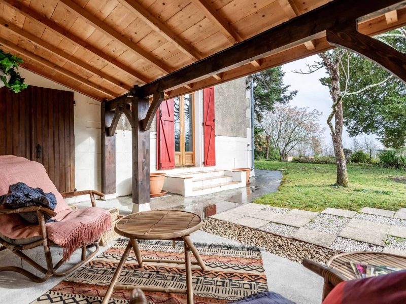 Covered-terrace-WMC685