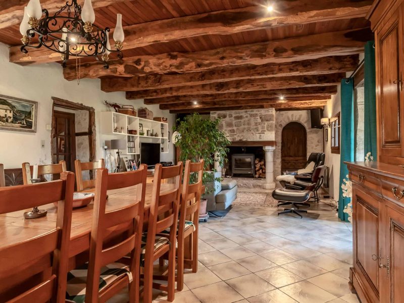 Salle à manger-1-WMC537