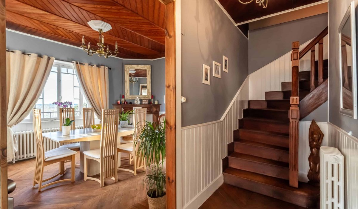 ENtrance-hall-3-WMC517