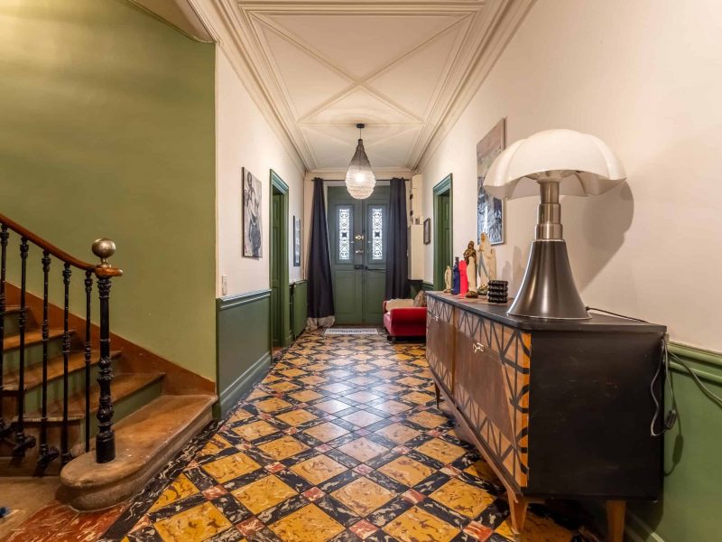 Entrance-1-WMC578-36