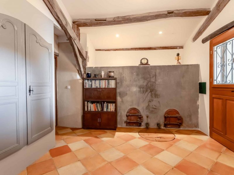 Entrance-2-WMC620-13