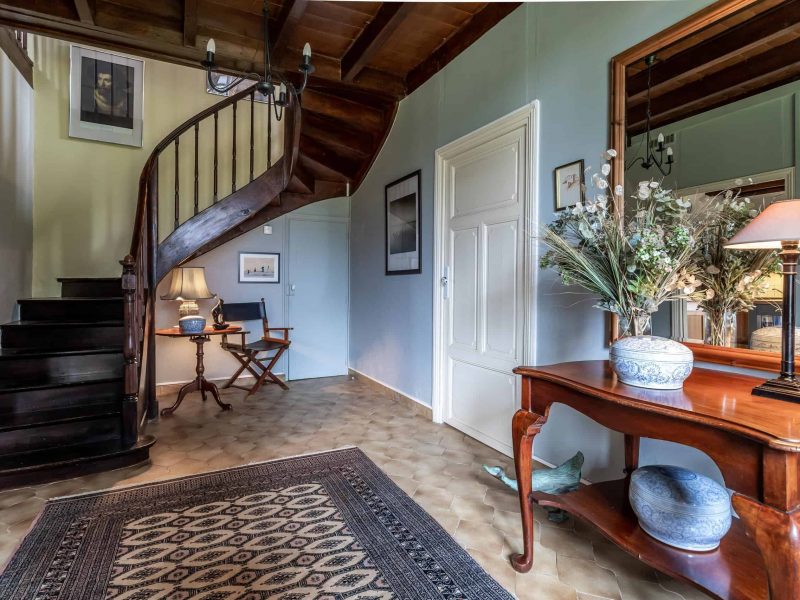 Entrance-Hall-WMC685