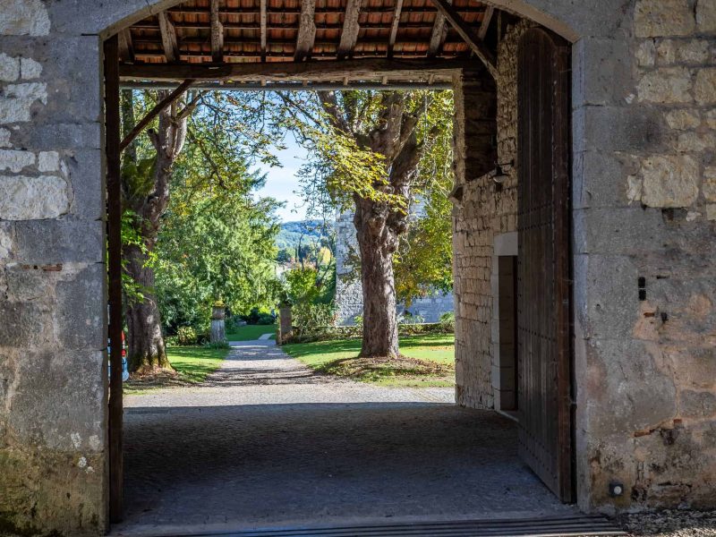 Entrance-gate-WMC648