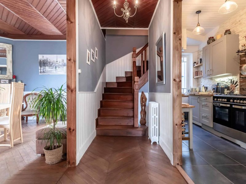 Entrance-hall-2-WMC517