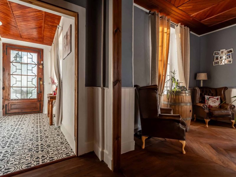 Entrance-hall-4-WMC517