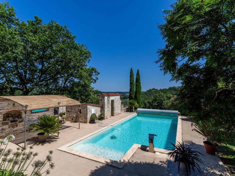 Exterior-pool-8-WMC436