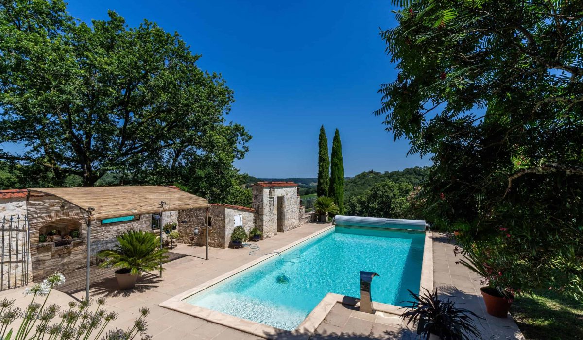 Exterior-pool-8-WMC436