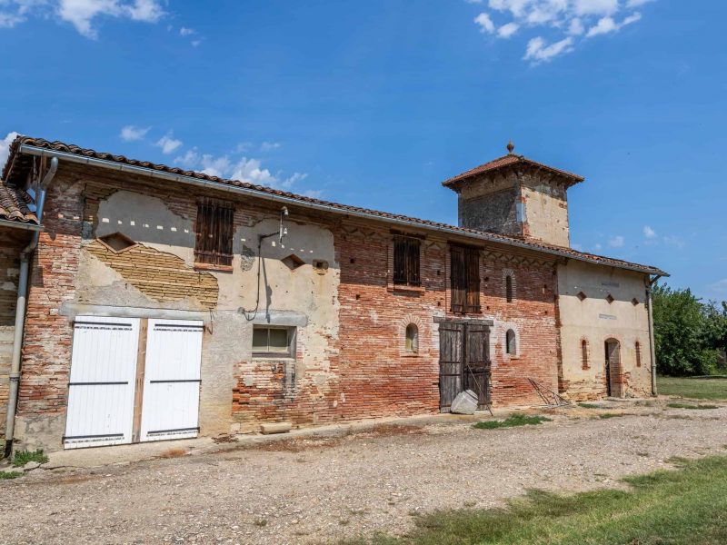 Farm-buildings-WMC469