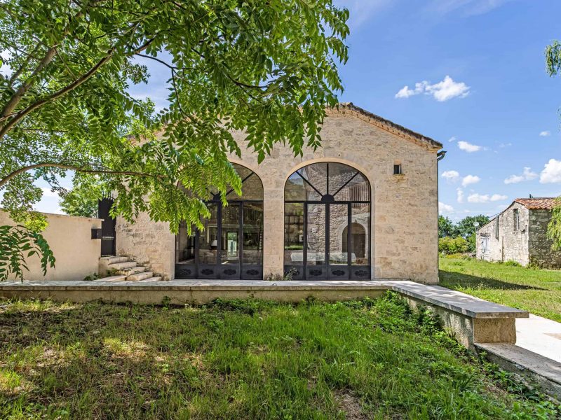 Propriété en pierre avec projet de rénovation