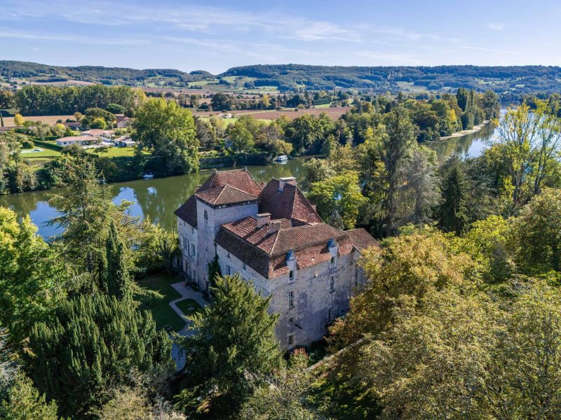 Luxury family chateau with venue facilities