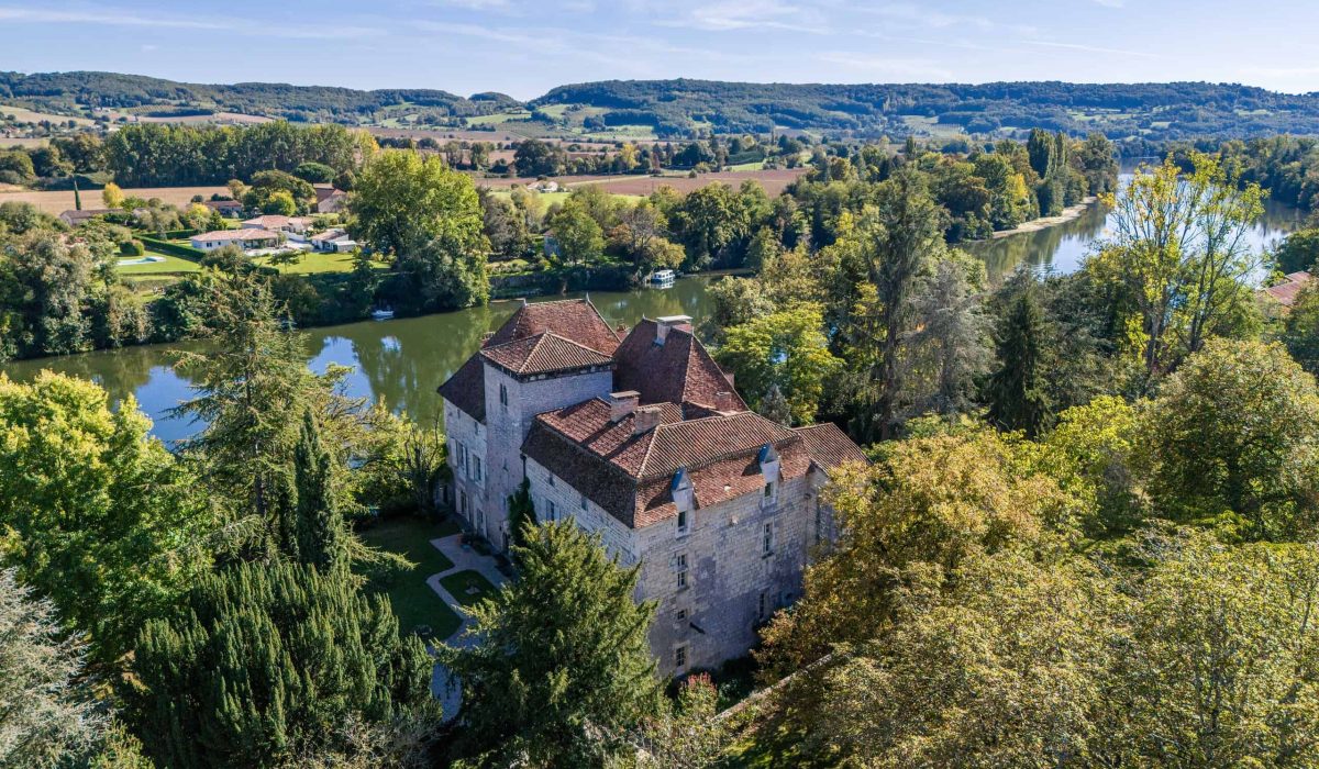 Château de luxe familial avec installations pour événements