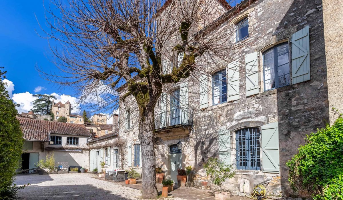 Front-close-3-WMC556