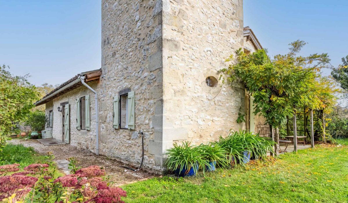 Tour fermée frontale-WMC662