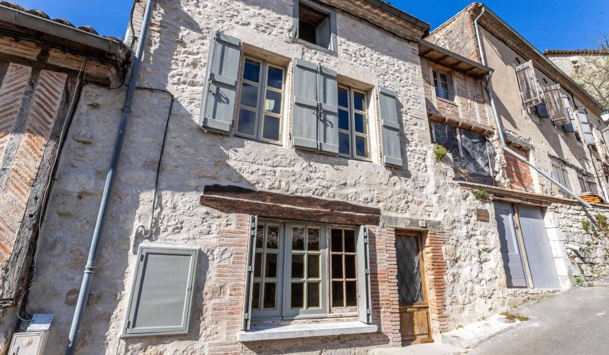 Village house to renovate