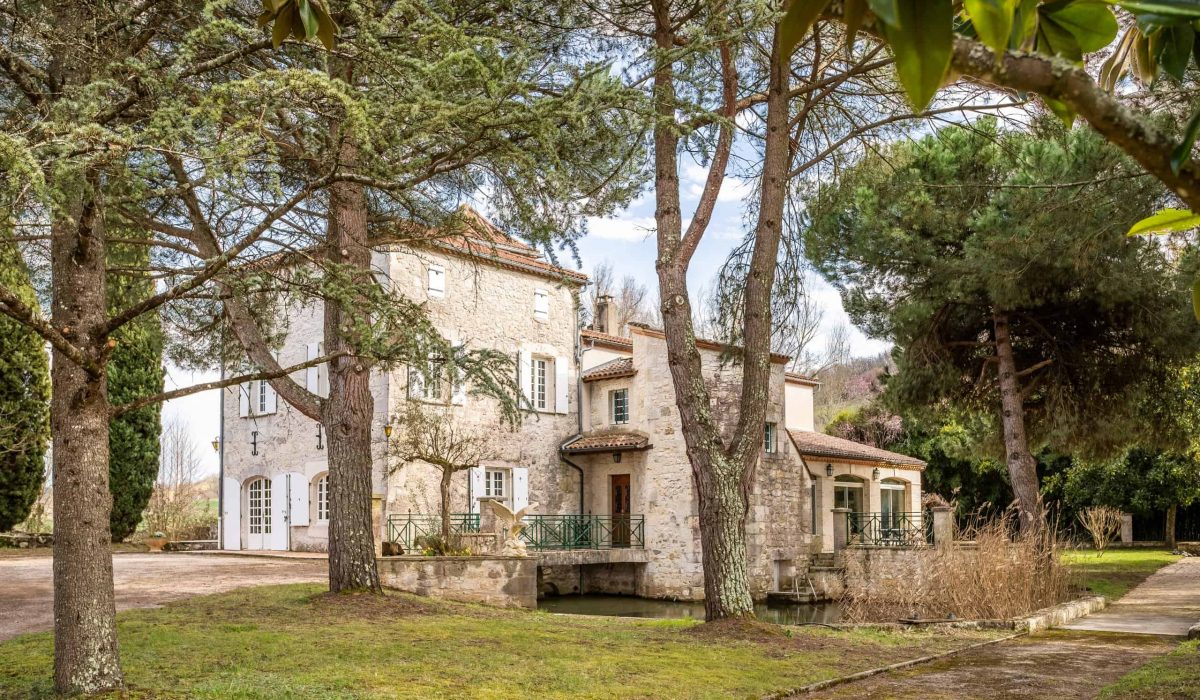 Porte d'entrée-WMC233