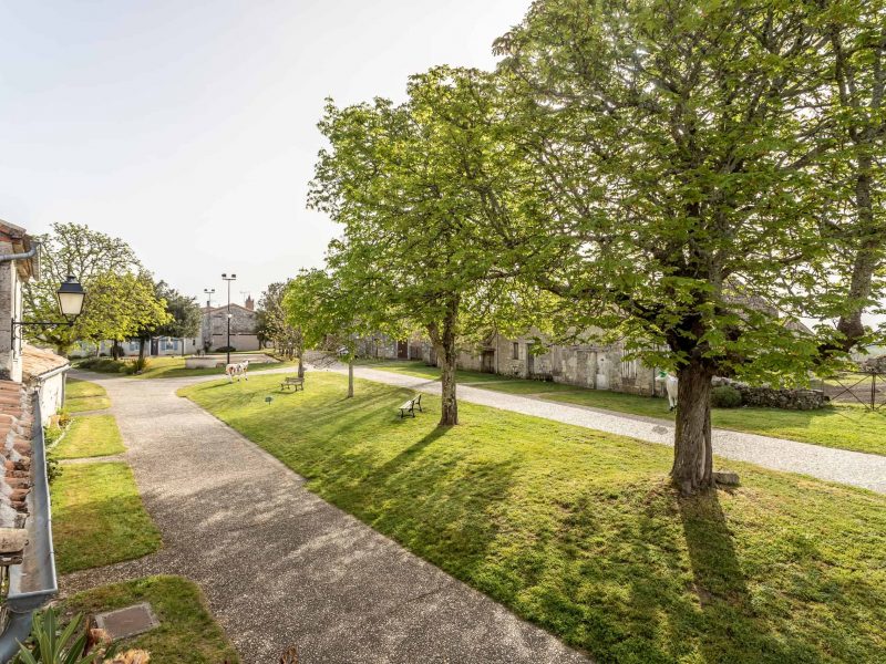 Frontview-WMC066 (1)