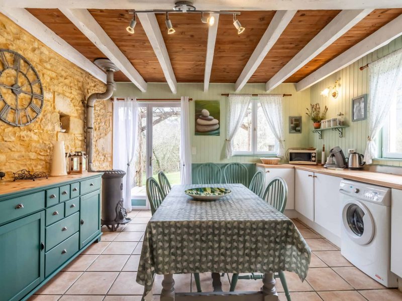 Gite-2-kitchen-2-WMC548