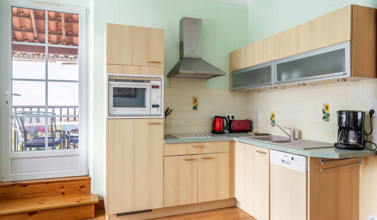 Gite-4-Kitchen-WMC498