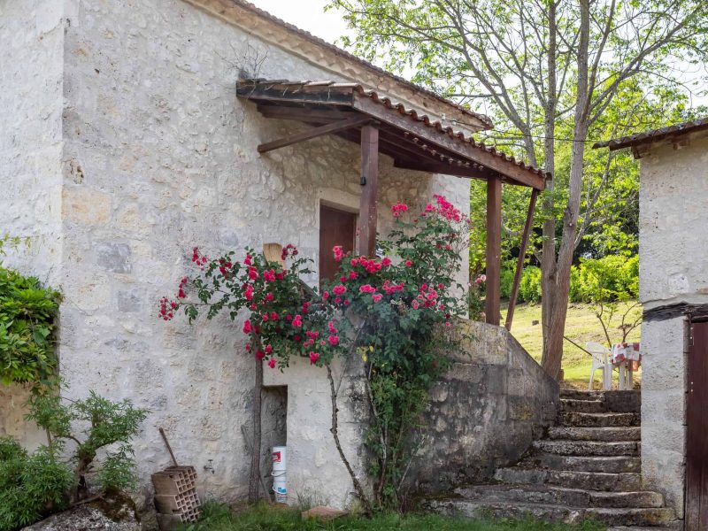 Gite-entrance-WMC153