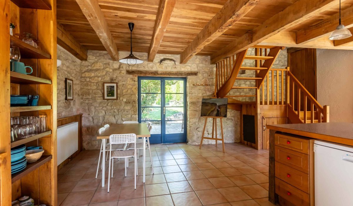 Gite-kitchen-1-WMC392