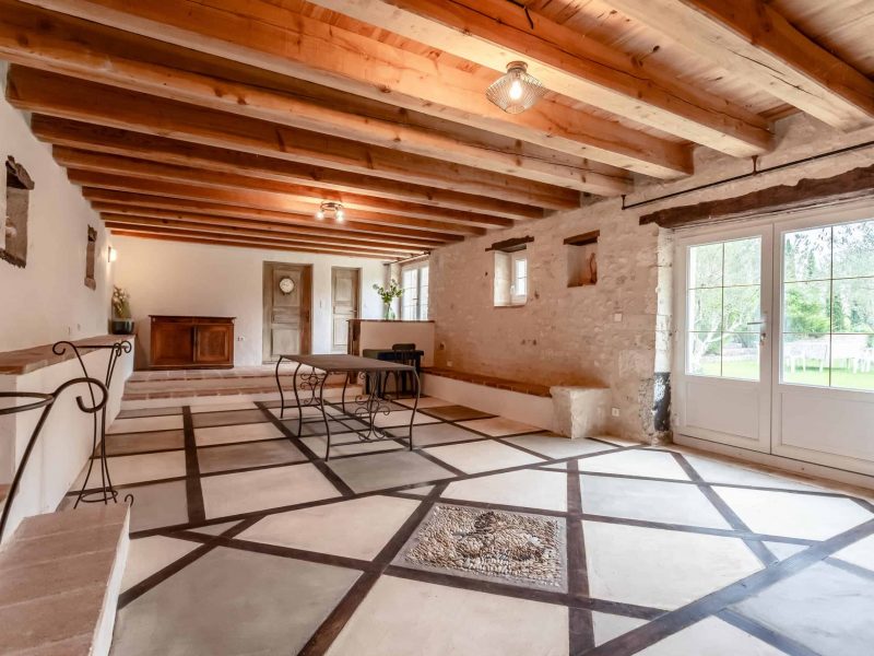 Gite2-living-2-WMC482