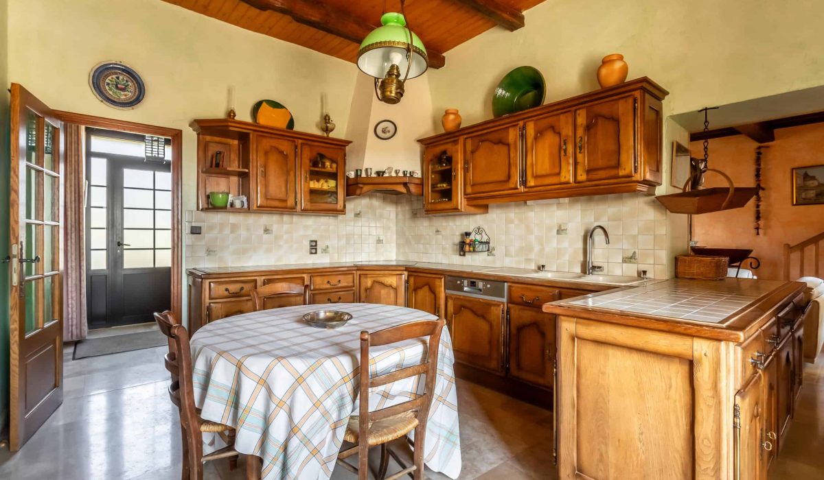 House-kitchen-2-WMC351