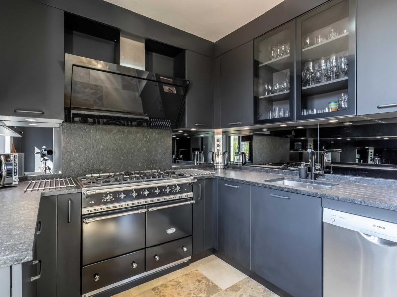House-kitchen-4-WMC373