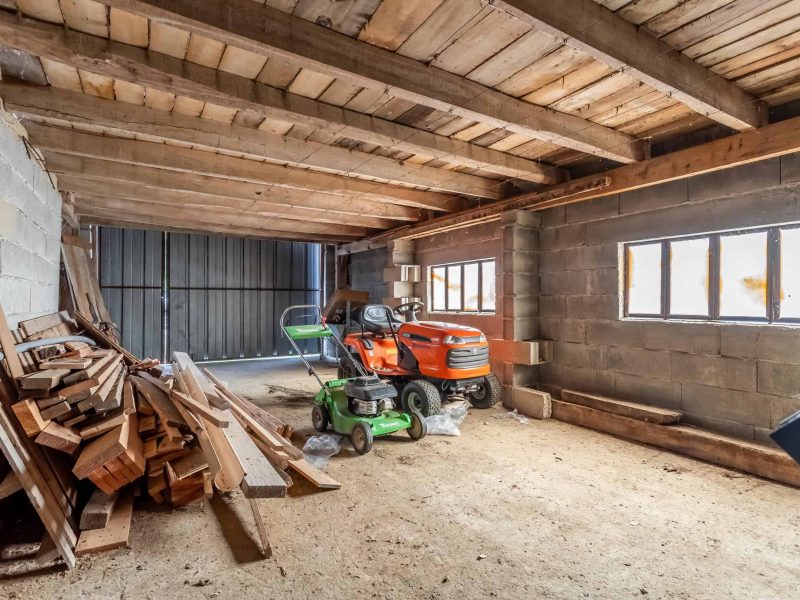 Intérieur de grange-WMC419