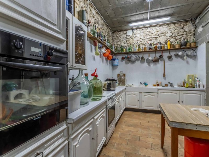 Interior-utility-WMC436