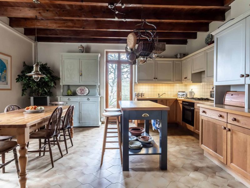 Kitchen-2-WMC685 (1)